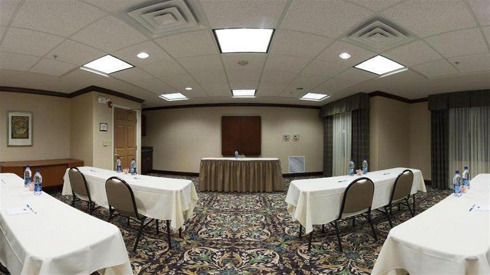 Staybridge Suites Akron-Stow-Cuyahoga Falls By Ihg Екстериор снимка