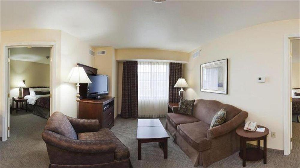 Staybridge Suites Akron-Stow-Cuyahoga Falls By Ihg Екстериор снимка