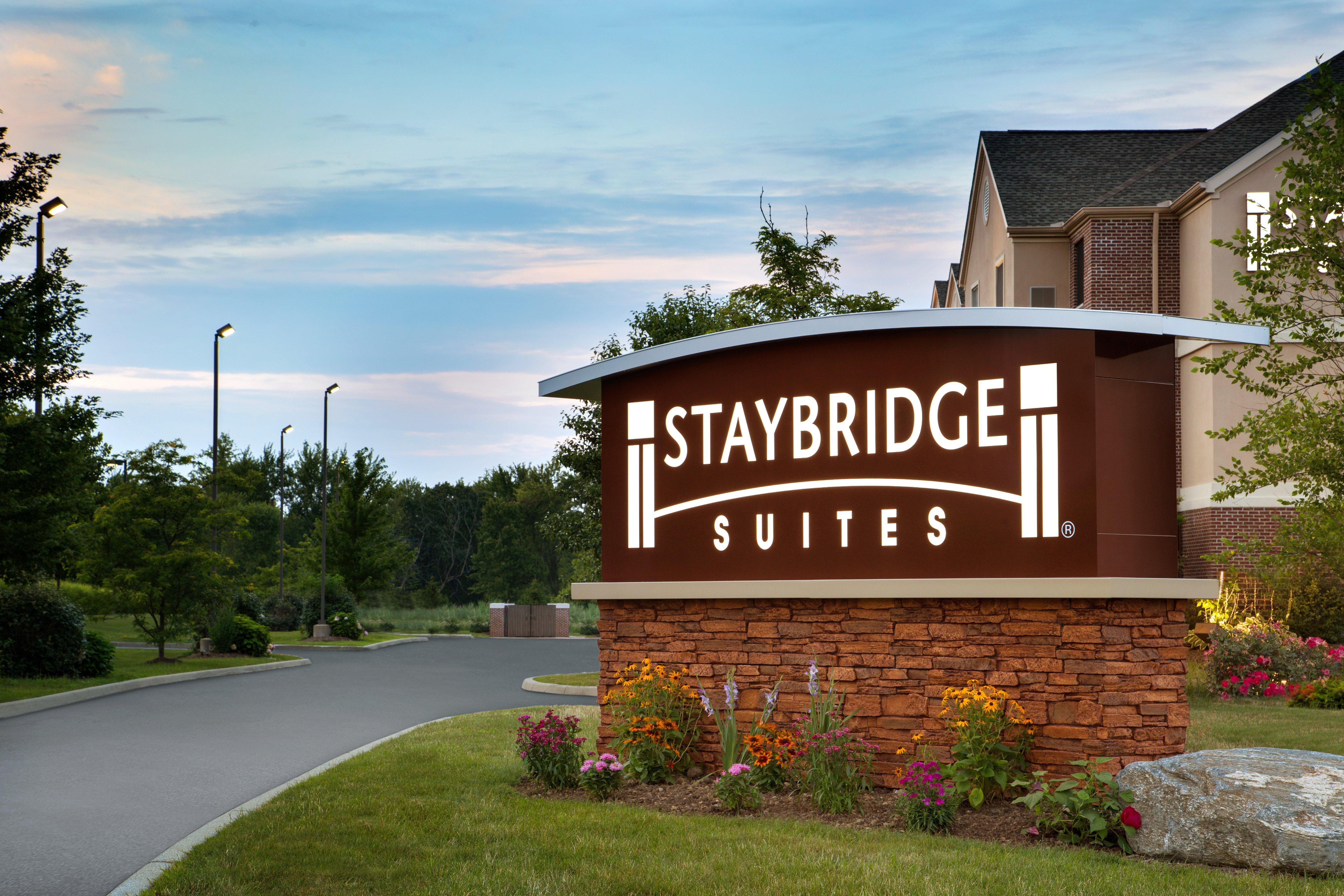 Staybridge Suites Akron-Stow-Cuyahoga Falls By Ihg Екстериор снимка