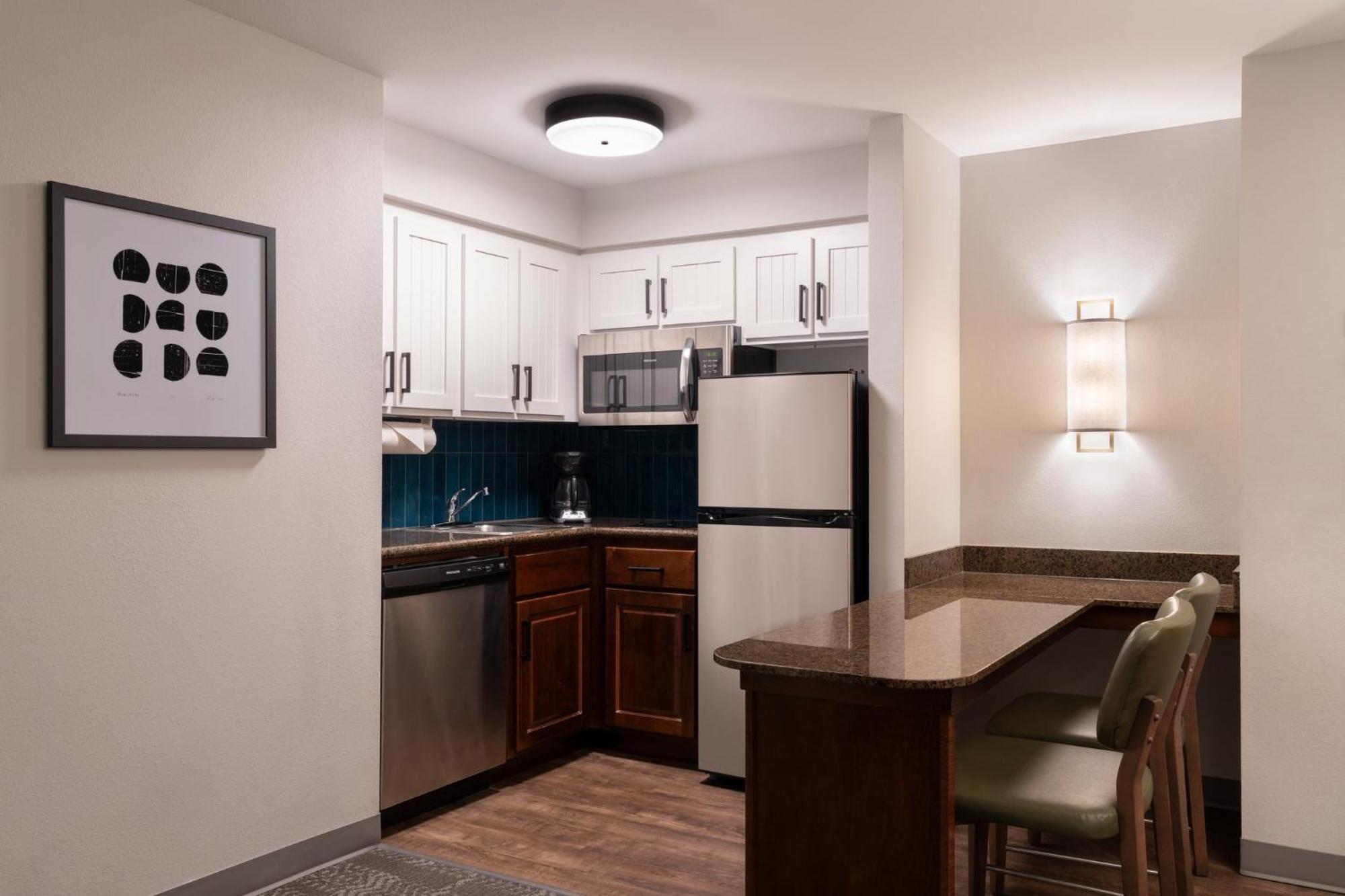 Staybridge Suites Akron-Stow-Cuyahoga Falls By Ihg Екстериор снимка